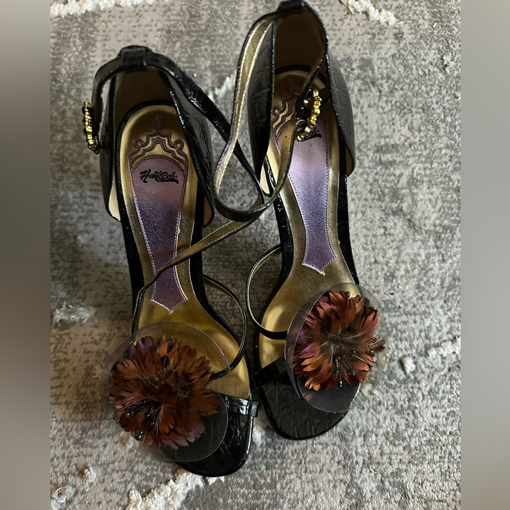 Hale Bob Verona heels